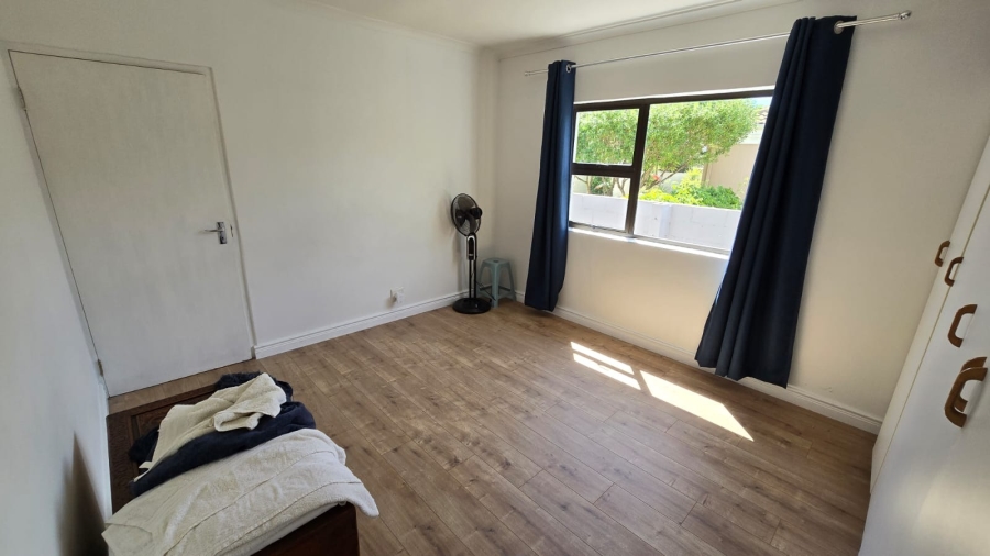 4 Bedroom Property for Sale in Country Club Western Cape